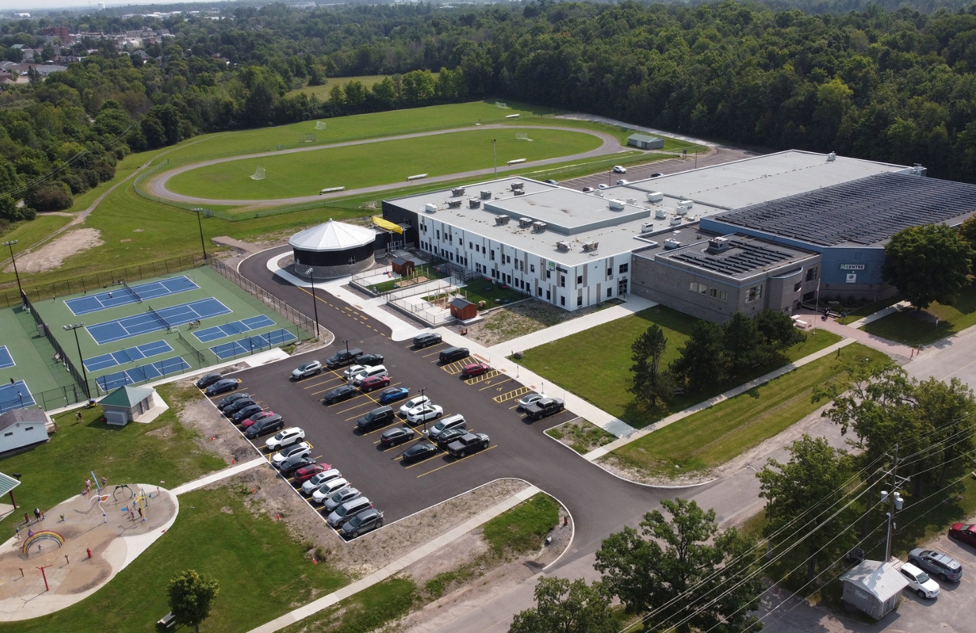 Ma-te-Way Activity Centre - Multi-purpose recreation complex air balancing